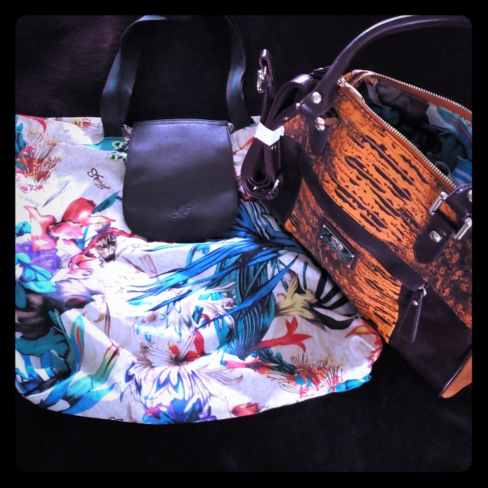 Hang bag new, Sharif's